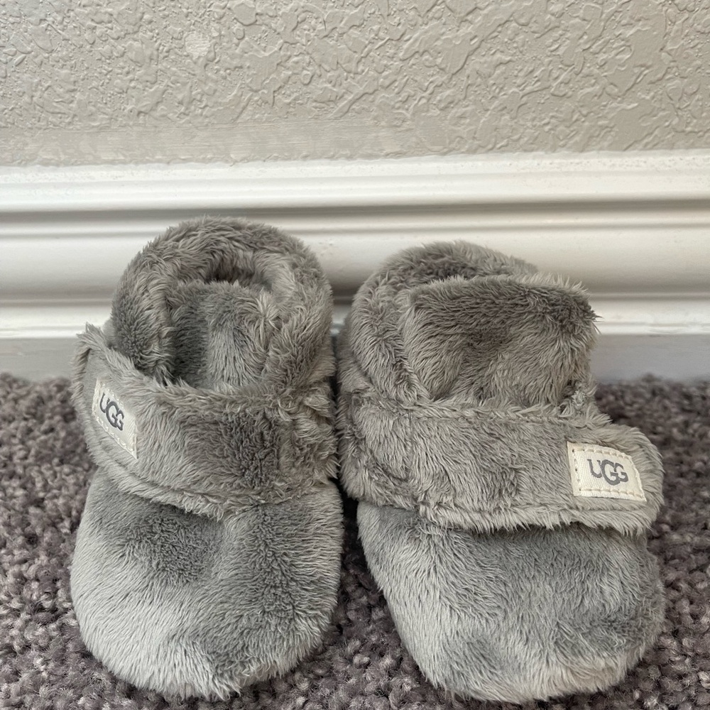 UGG baby shoes
